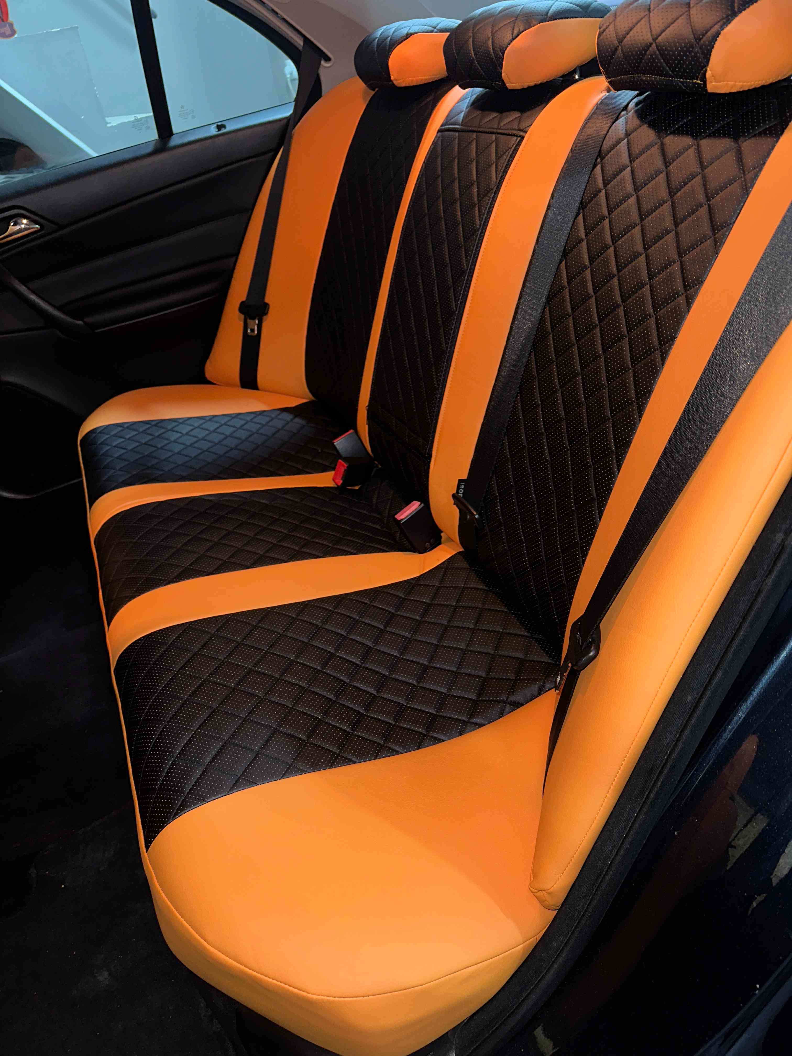 Huse auto Mercedes C Class W203